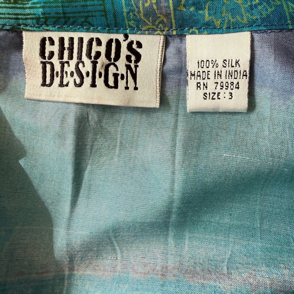 Chico's Teal and Navy Button Down Shirt size 16 (Chicos size 3) - Picture 8 of 9